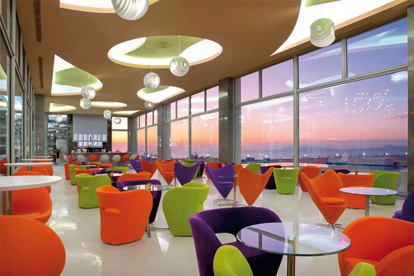 Atrium Platinum Restaurant