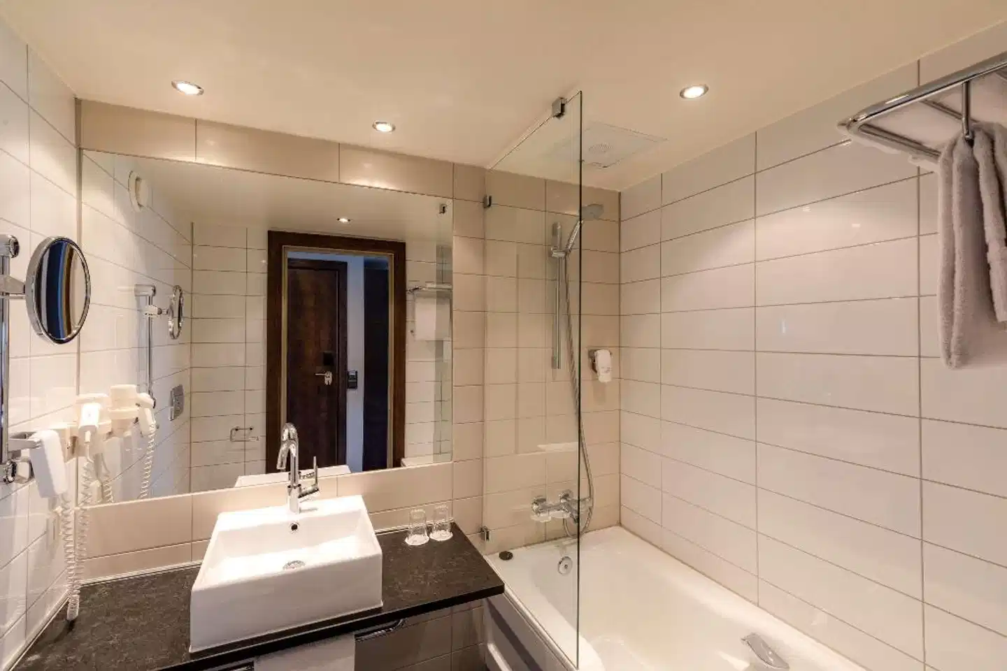 Skifer Hotel Badezimmer