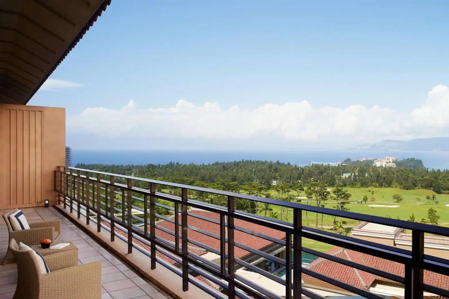 The Ritz-Carlton, Okinawa Terrasse