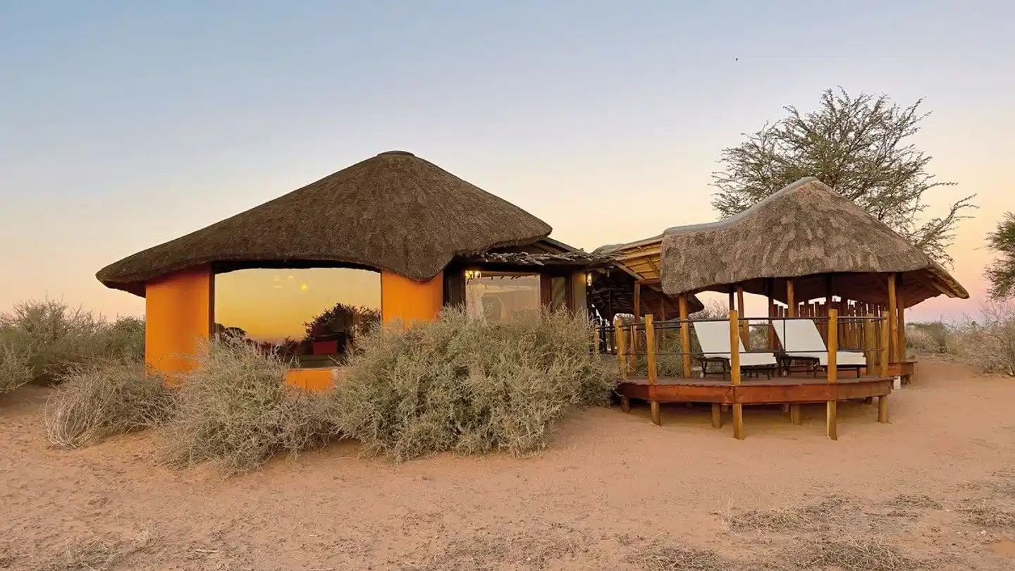 Kalahari Red Dunes Lodge Terrasse