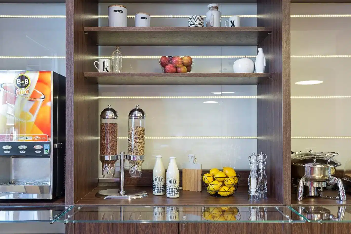 B&B Hotel Trento Lobby