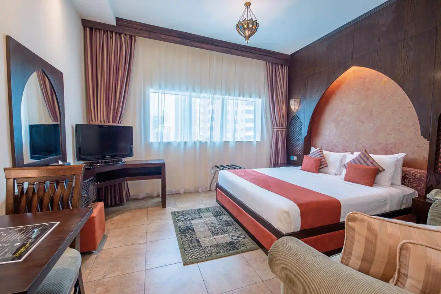 First Central Hotel Suites Wohnbeispiel