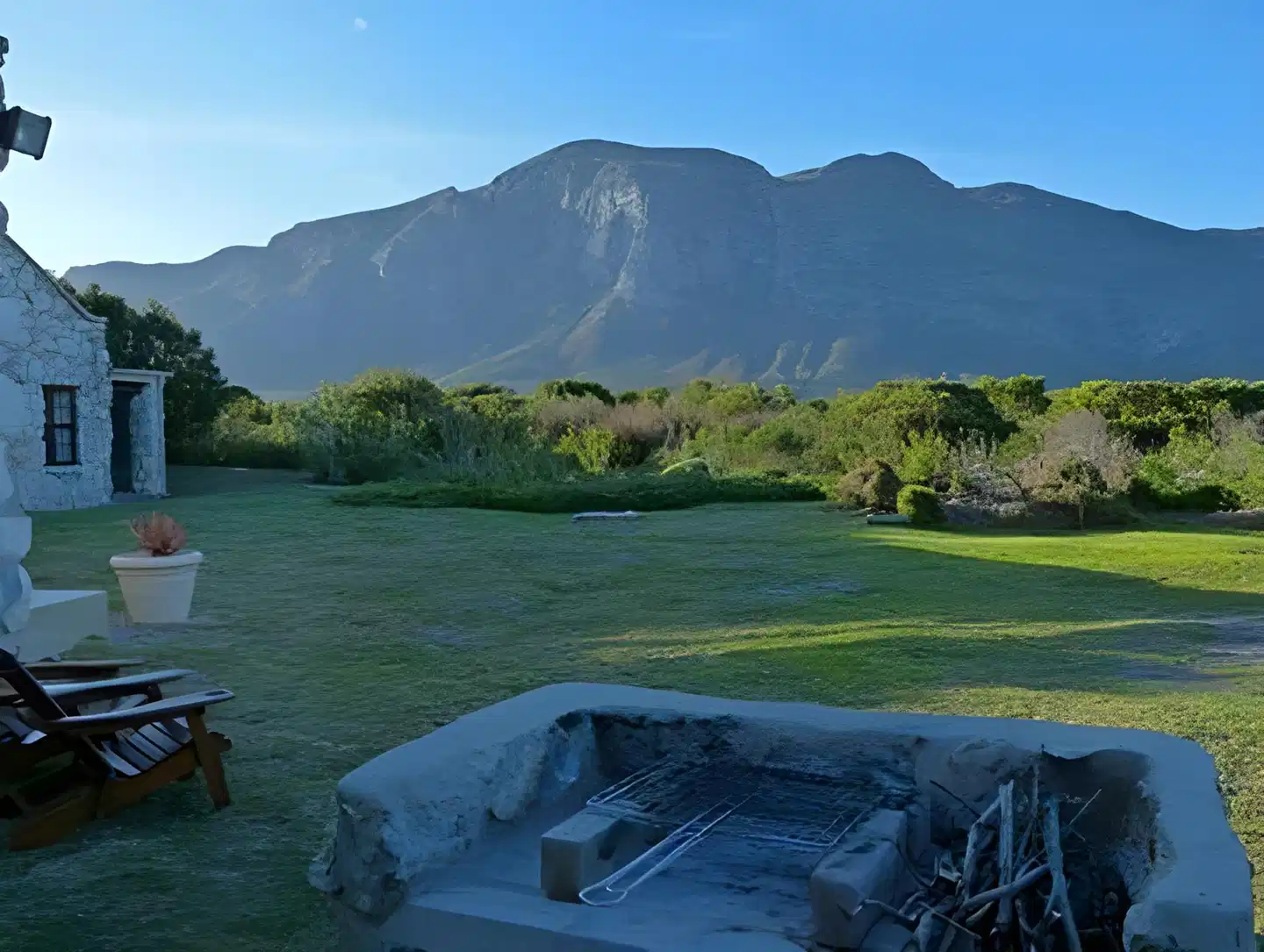 Mosaic Lagoon Lodge Landschaft