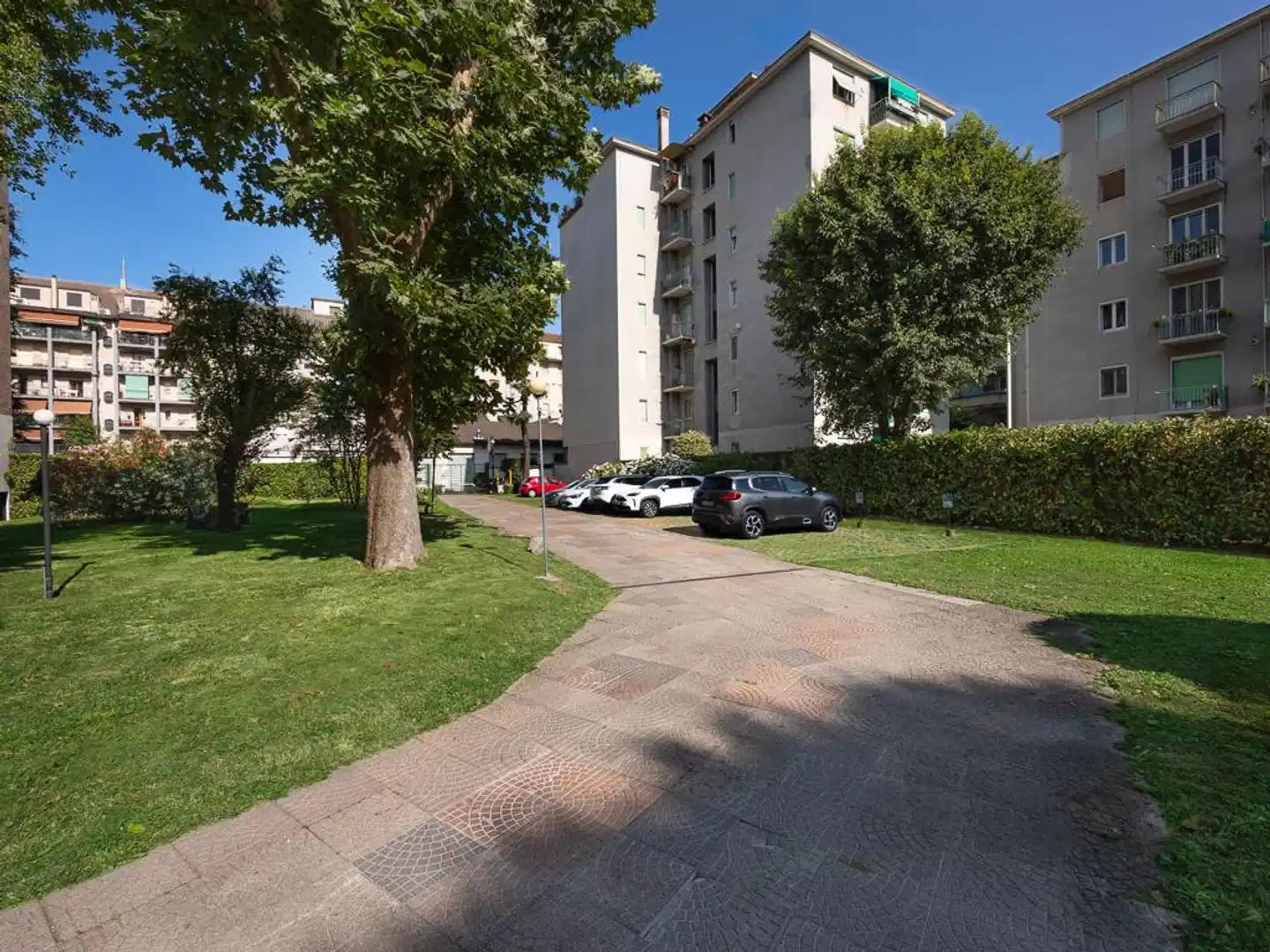iH Aparthotel Milano Argonne Park Garten