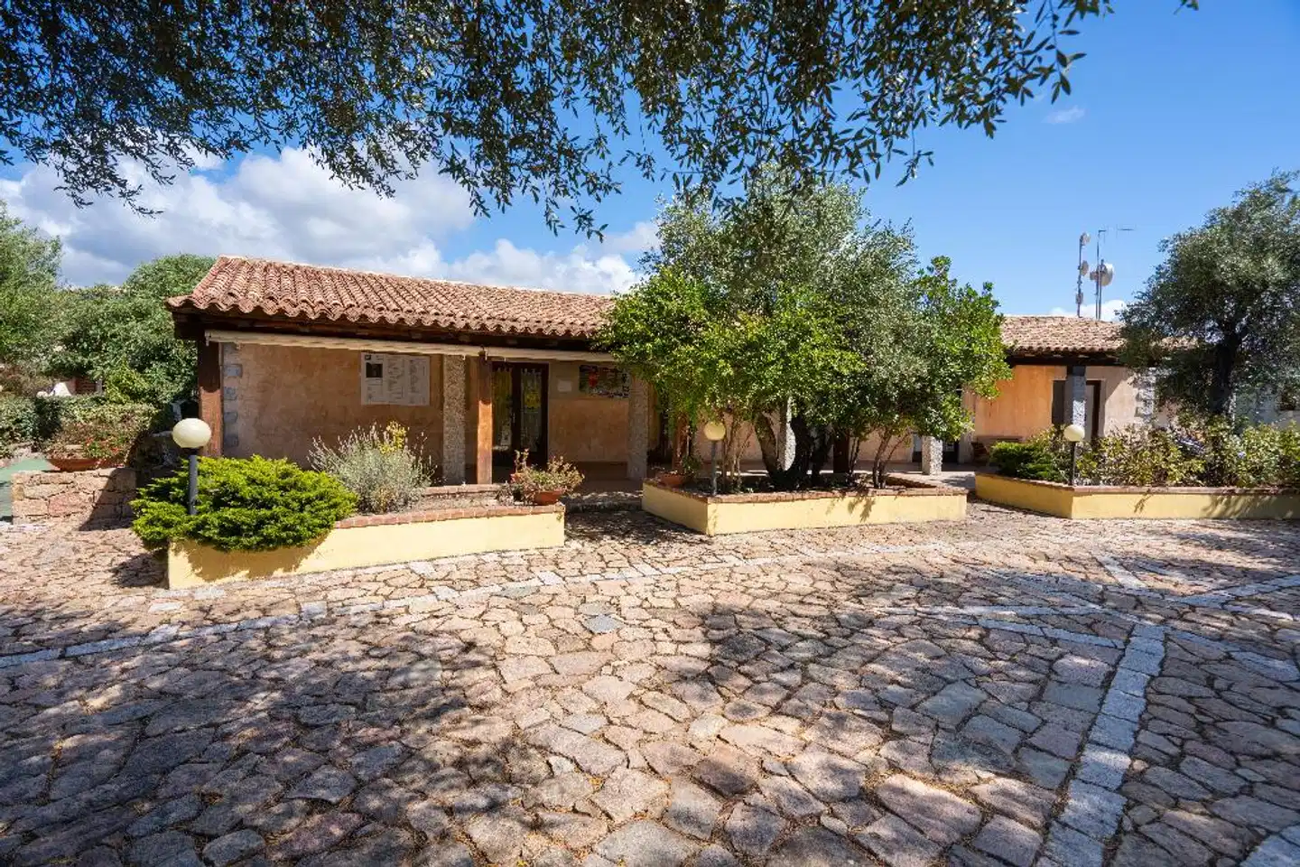 Costa Del Turchese Residence Aussenansicht