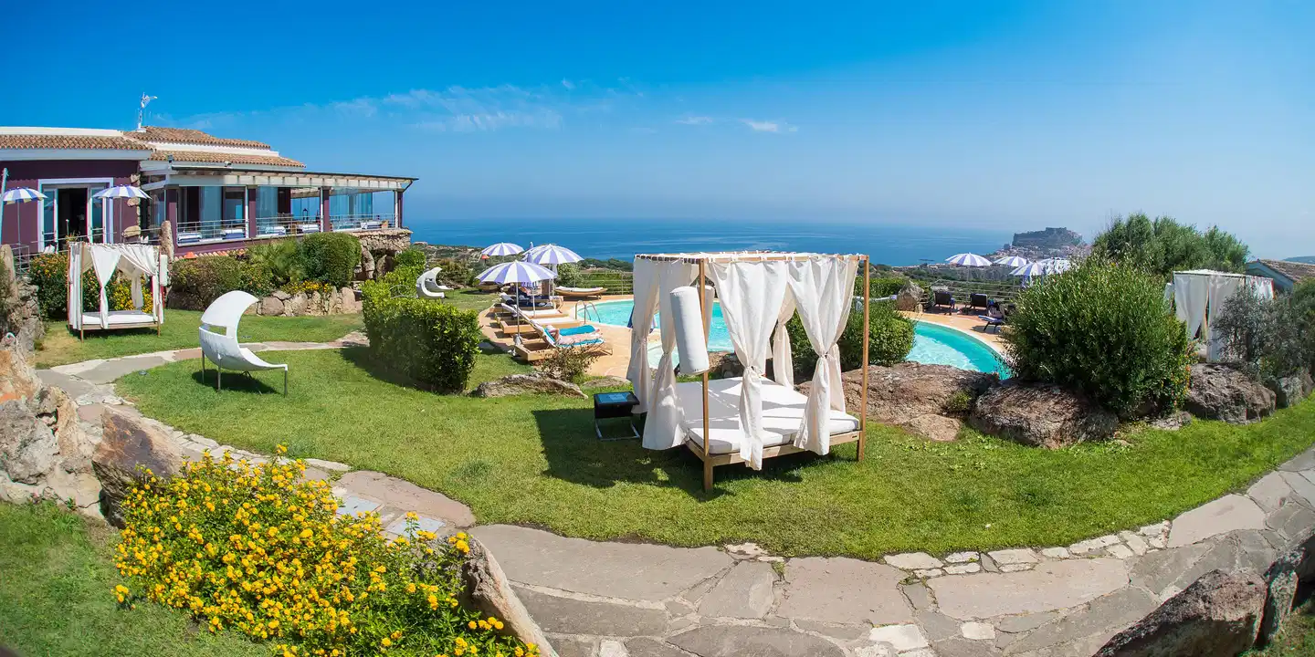 Bajaloglia Resort Garten