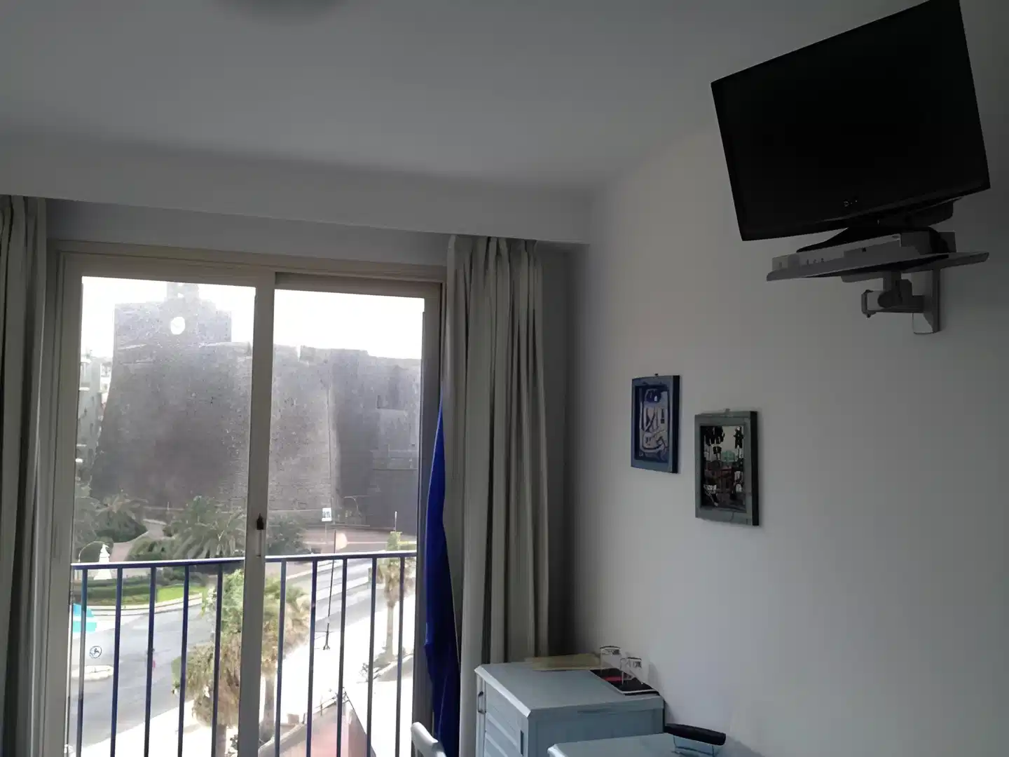 Blue Moon Hotel Wohnbeispiel