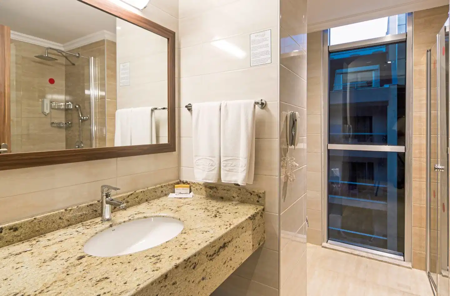 Dizalya Palm Garden Badezimmer