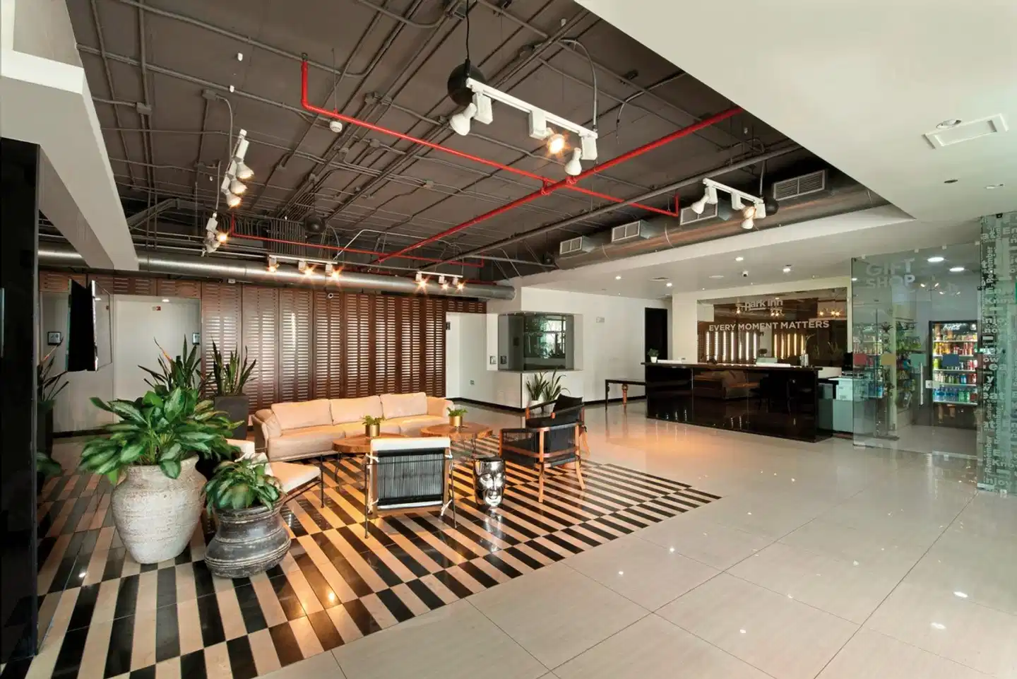 D Sabana Hotel Lobby