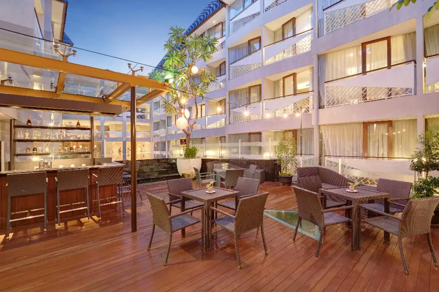 D Varee Diva Kuta Bali Terrasse