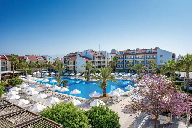 Barut B Suites Aussenansicht