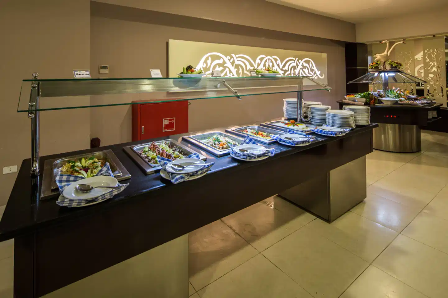 El Karma Aqua Beach Resort Restaurant