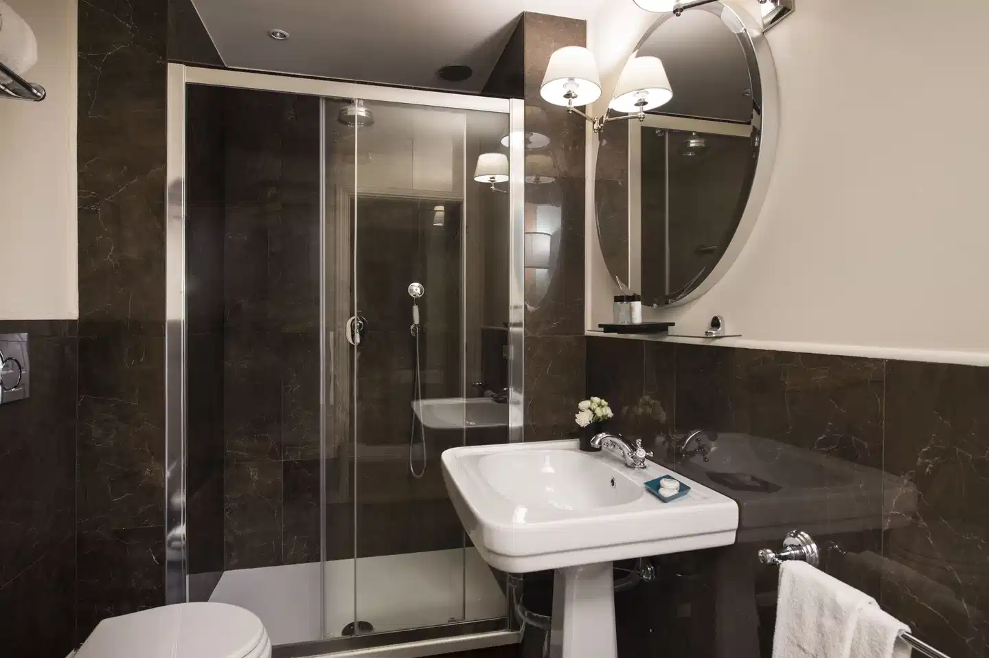 Palazzo Branchi Badezimmer