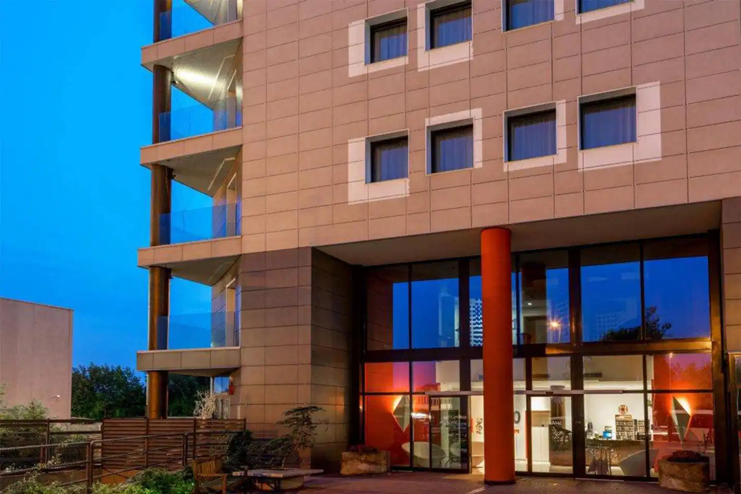 Phi Hotel Milano Aussenansicht