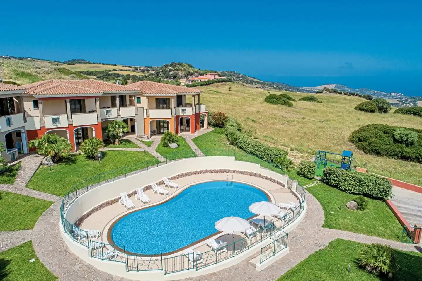 Residenza Le Farfalle Pool