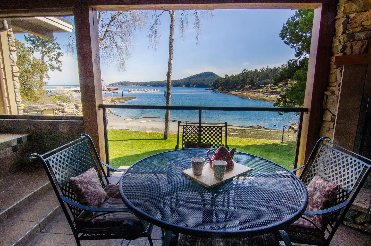 Galiano Oceanfront Inn & Spa Terrasse