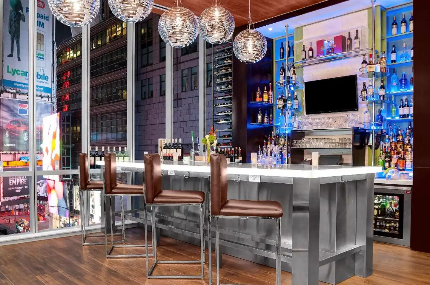 Hilton Garden Inn New York/Times Square Central Bar