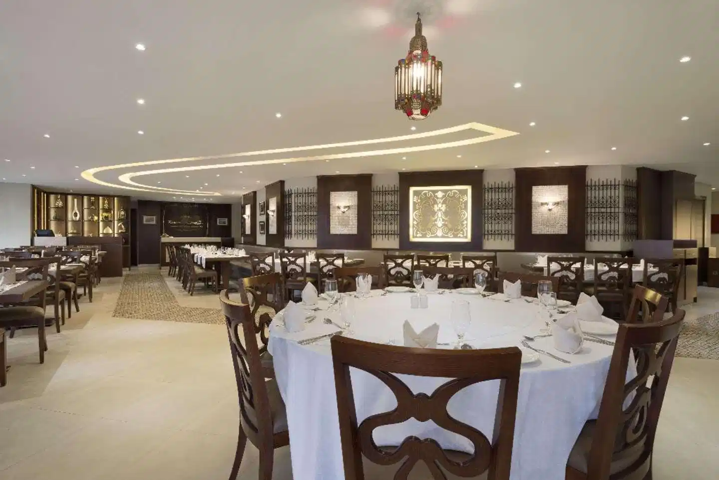 Ramada Abu Dhabi Corniche Restaurant