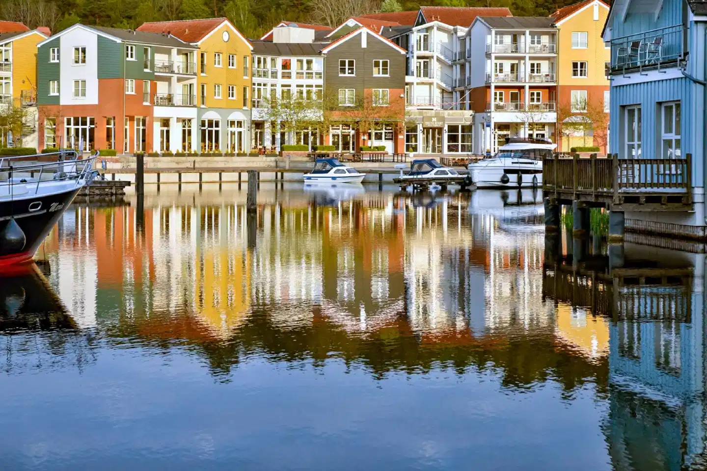 Precise Resort Marina Wolfsbruch - Apartments Pool