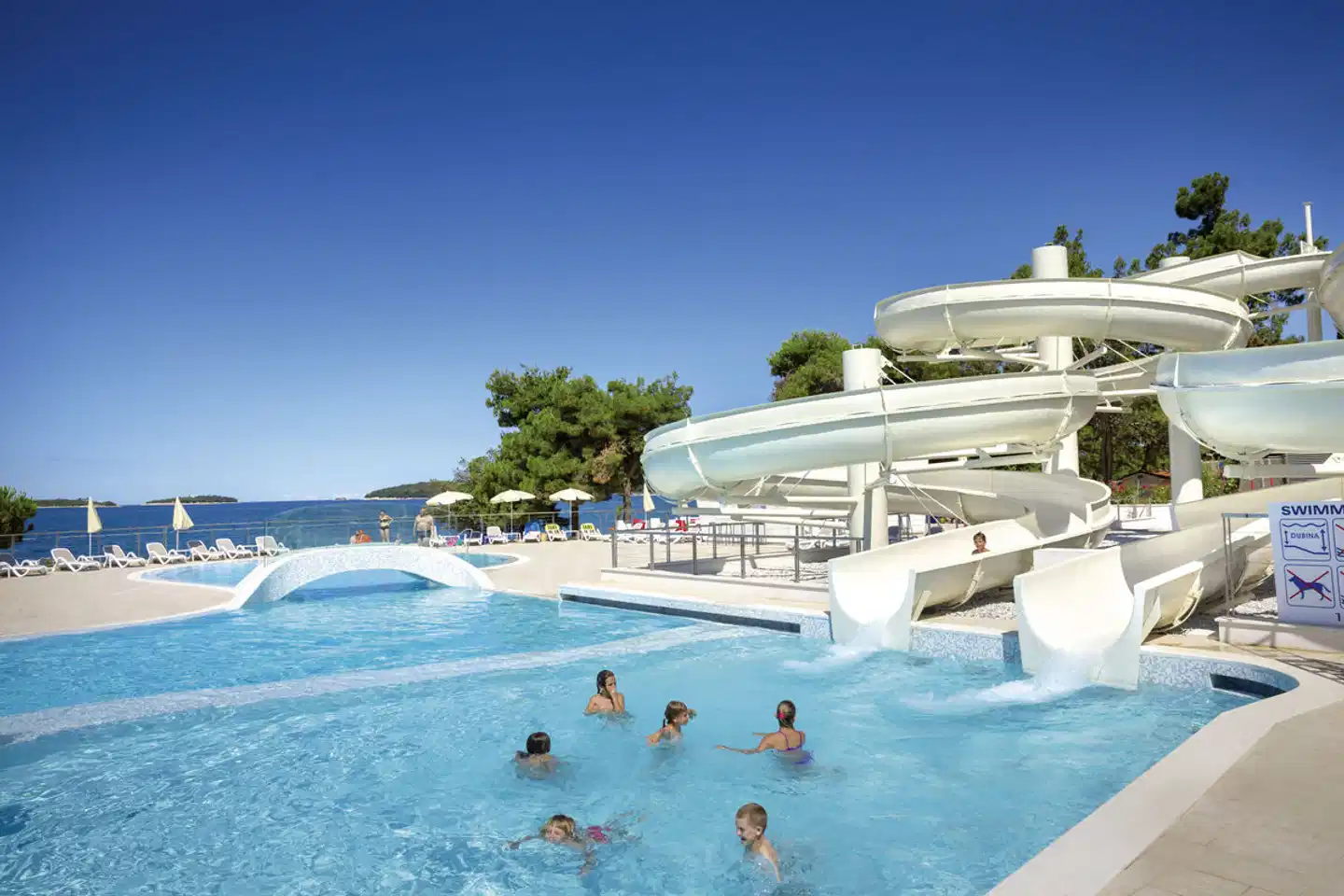 Resort Villas Rubin Apartments Pool