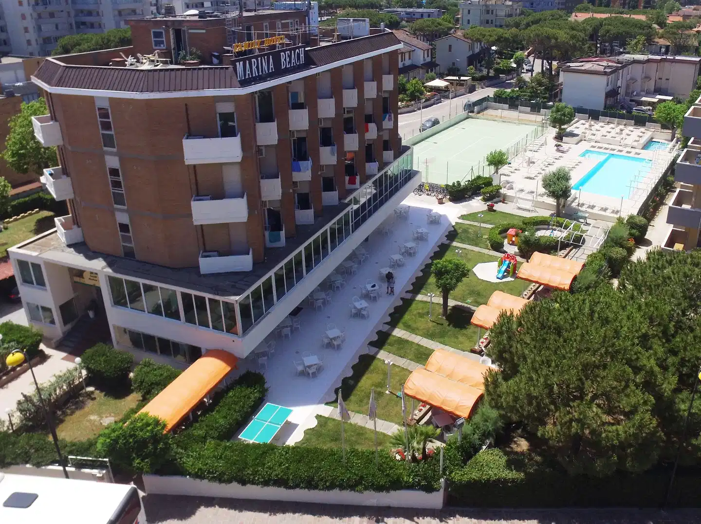 Family Hotel Marina Beach Aussenansicht