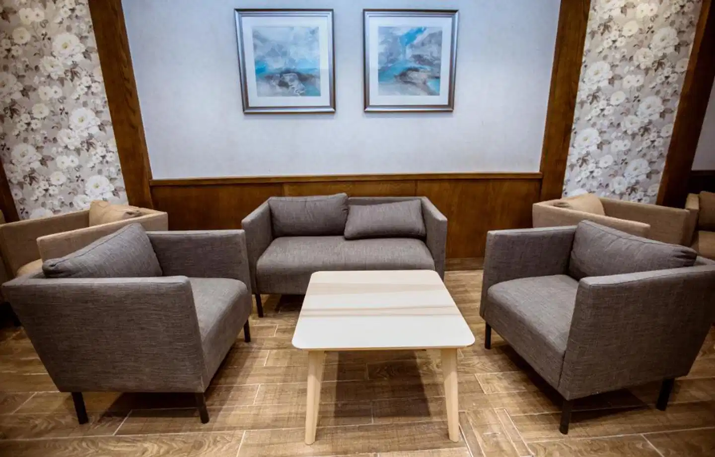 Sky View Suites Hotel Wohnbeispiel