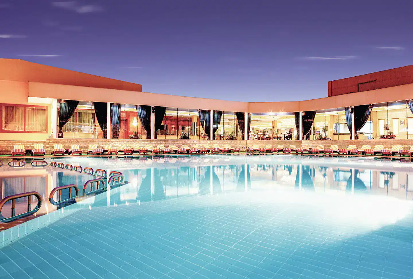 Steigenberger Pyramids Cairo Pool