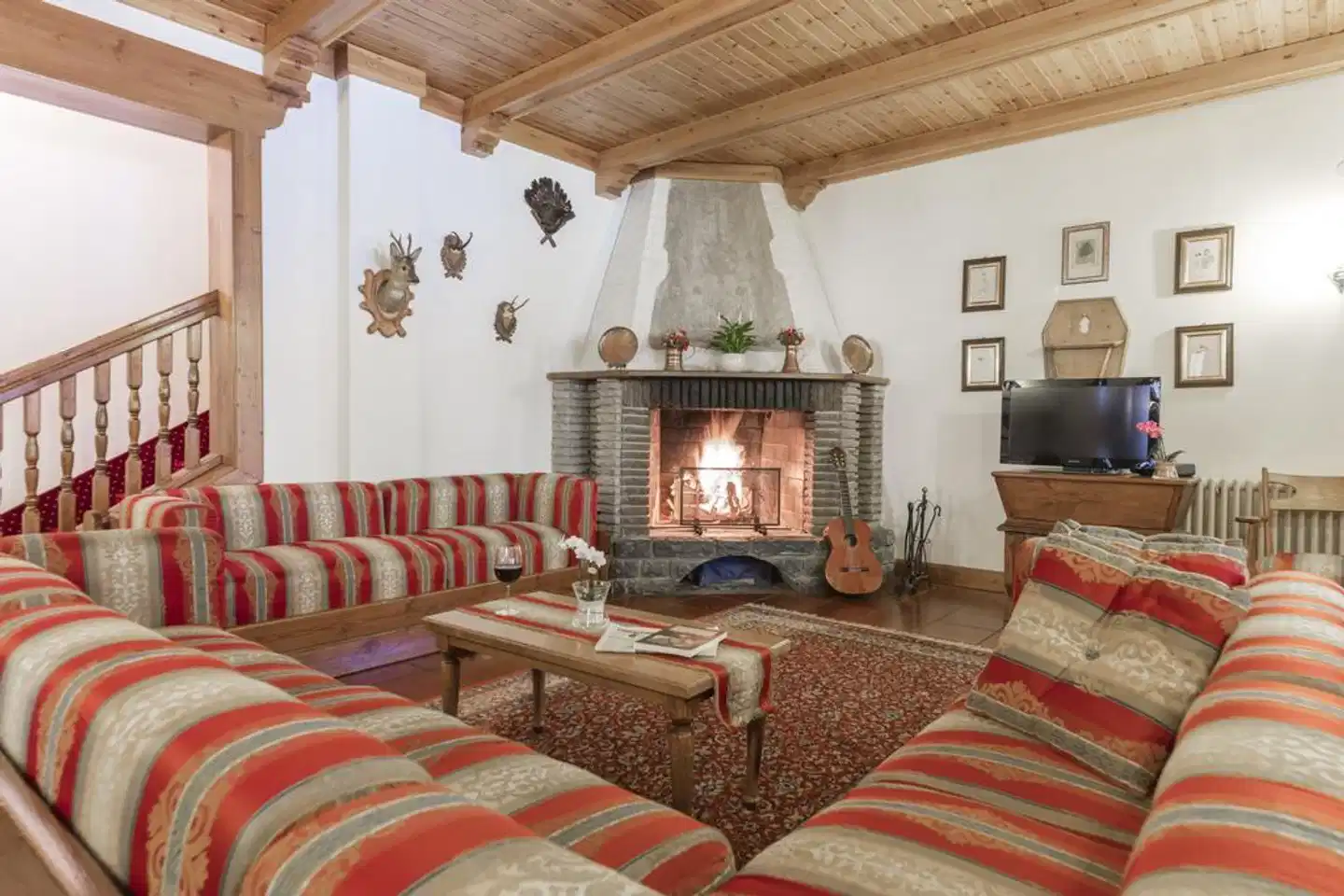 Hotel Sorapiss Lobby