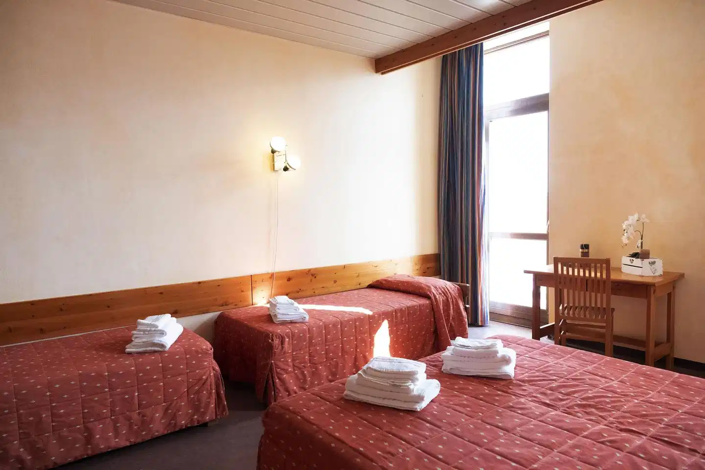 Pràcatinat Hotel & Restaurant Wohnbeispiel