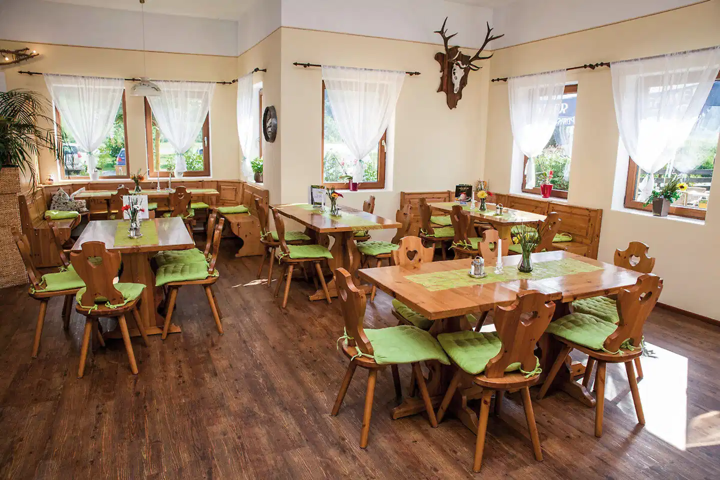 Camping Bella Austria (by Happy Camp) Restaurant