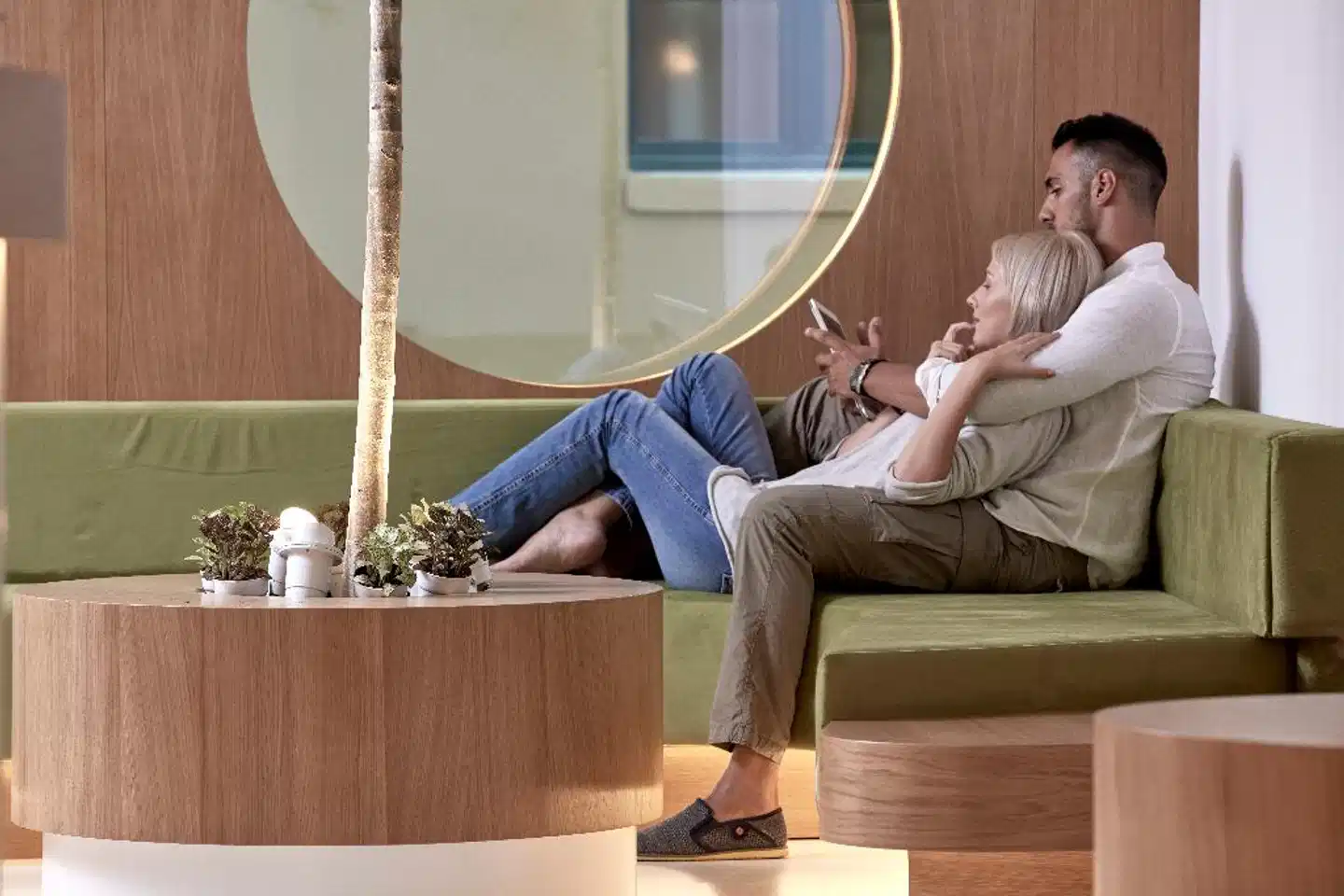 Olive Green Hotel Personen