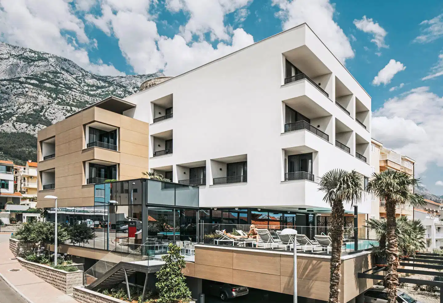 Hotel Ani Aussenansicht