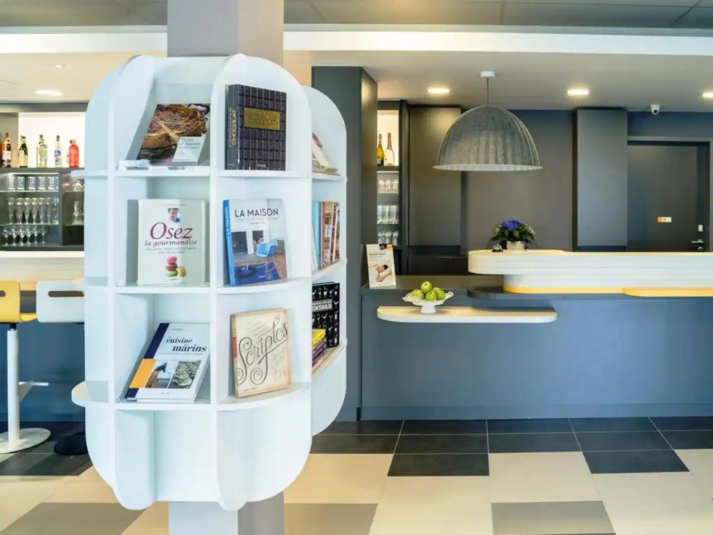 B&B Hotel Frankfurt-Airport Lobby