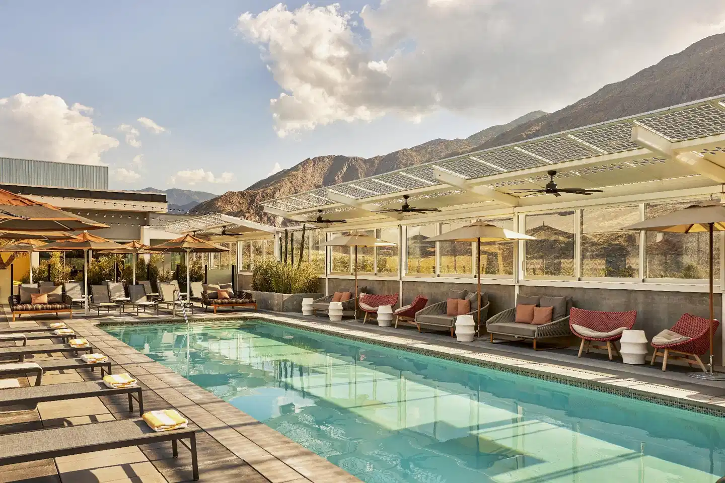 The Rowan Palm Springs Pool