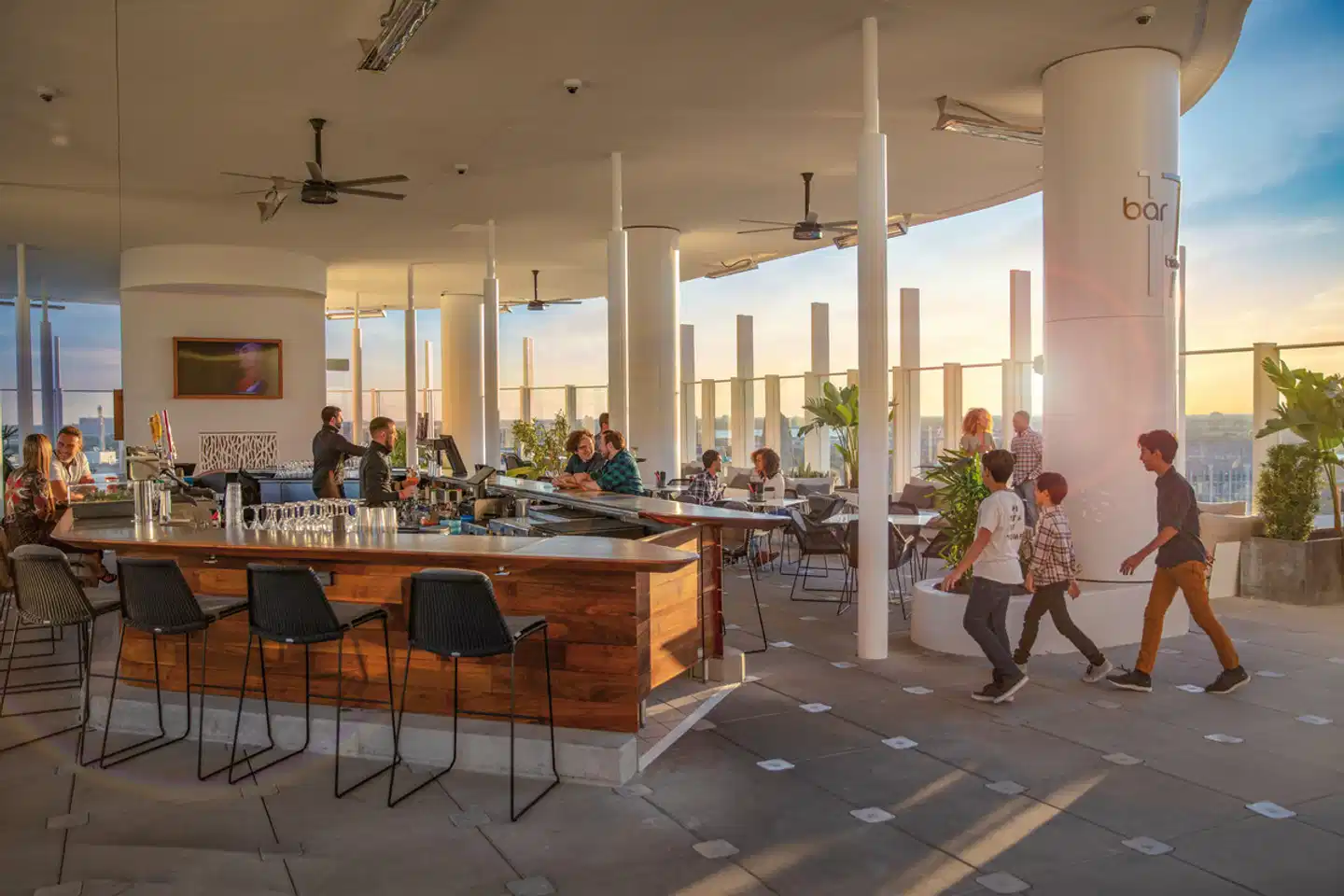 Universal Aventura Hotel Bar