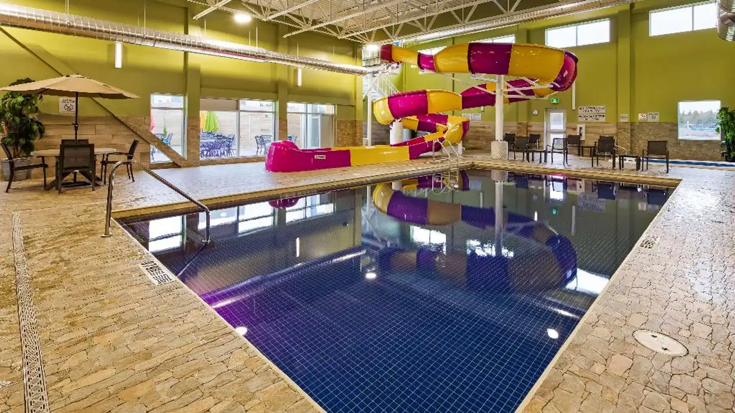 Best Western Plus St. John's Airport Hallenbad