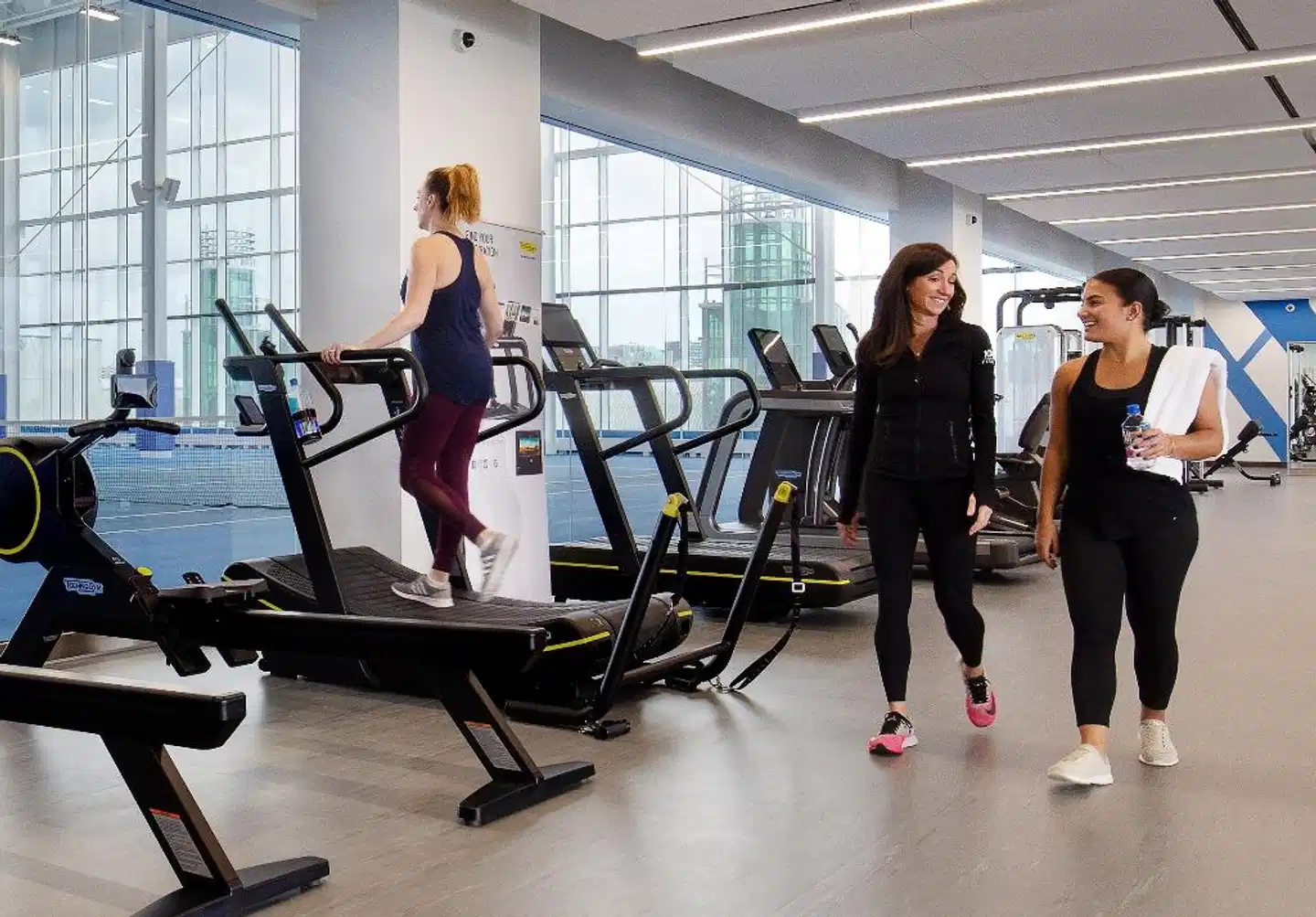 Hotel X Toronto by Library Hotel Collection Sport und Entertainment