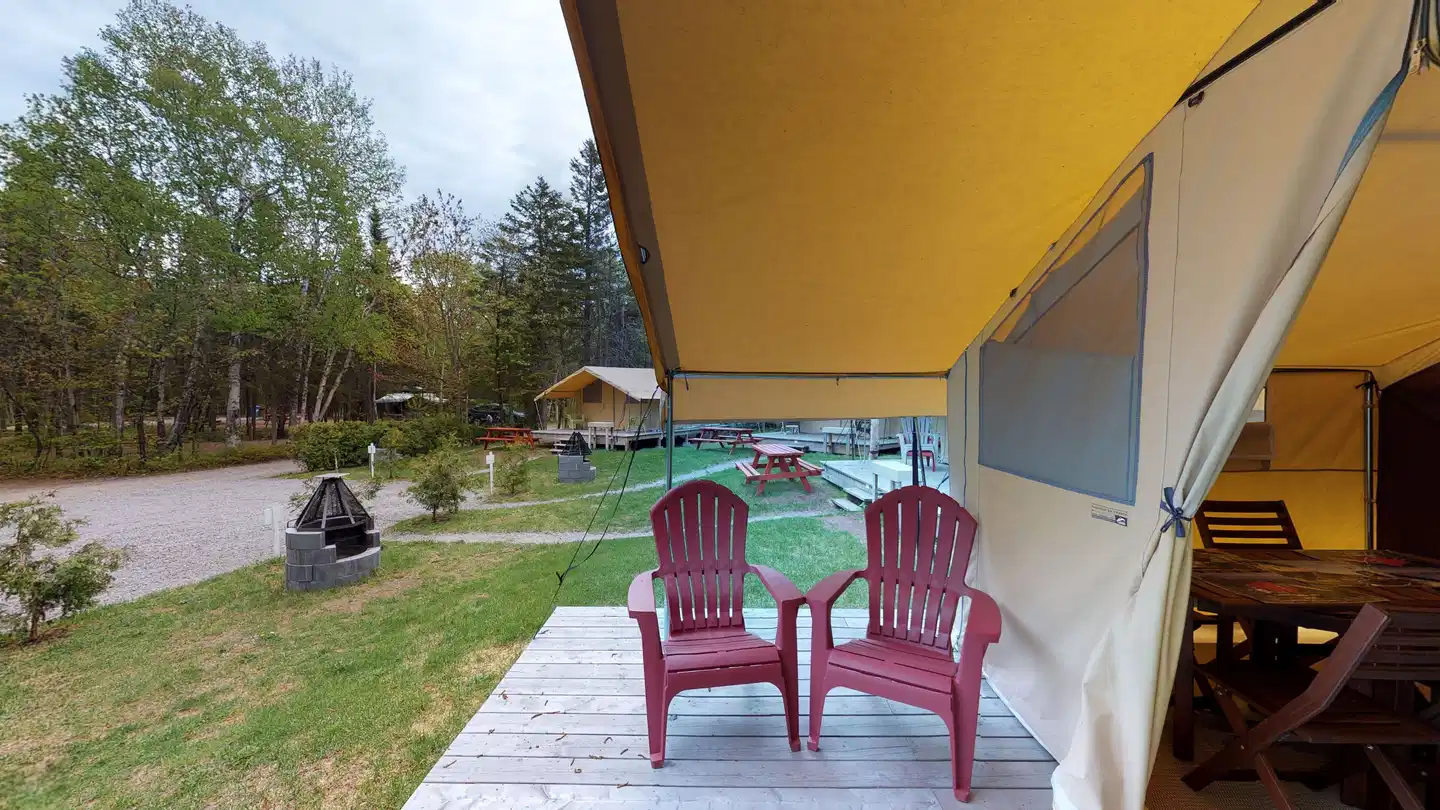 Les Prets a Camper du Camping Tadoussac Sport und Entertainment