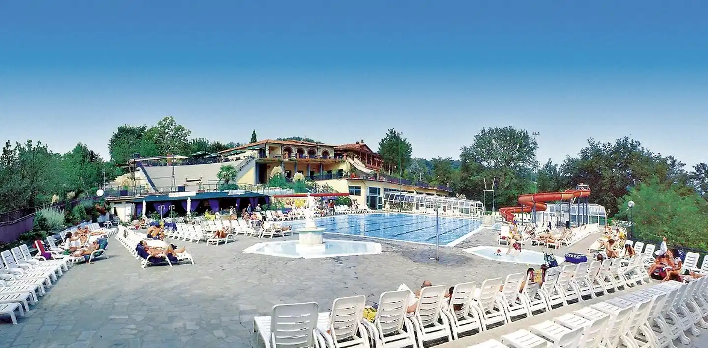 Hu Norcenni Girasole Village (by Happy Camp) Pool