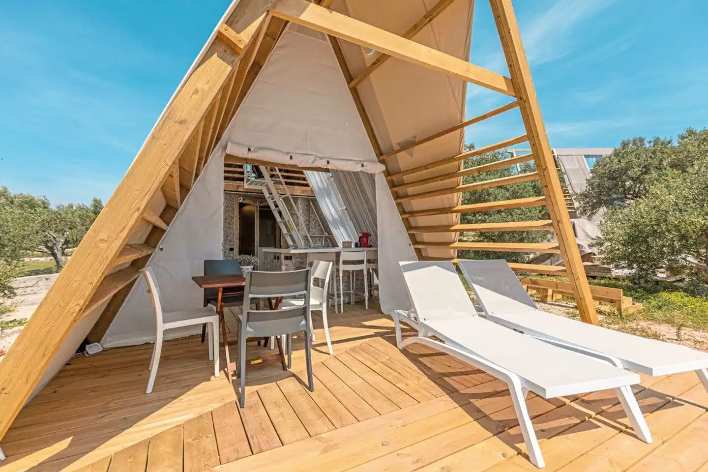 Olivia Green Camping Terrasse