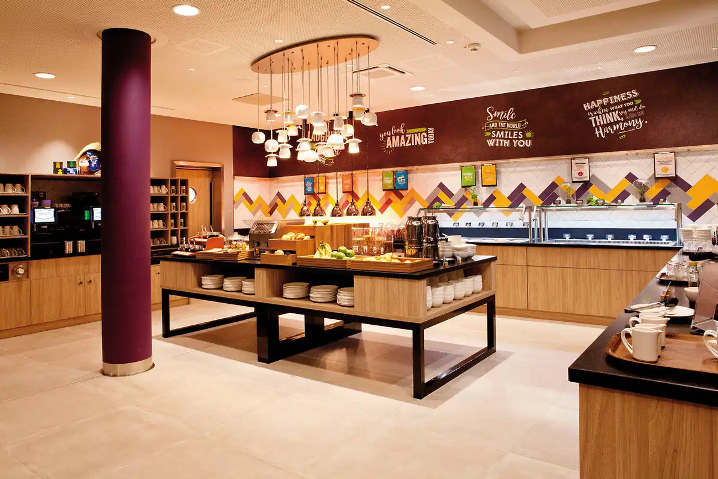 Hampton by Hilton Munich City Center East Bar