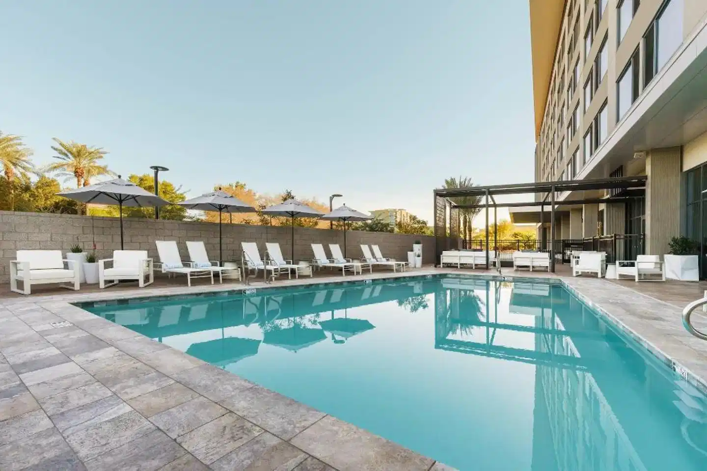 AC Hotel by Marriott Scottsdale North Pool