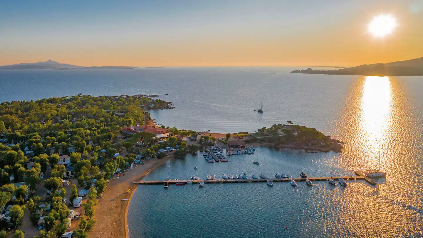 Centro Vacanze Isuledda - Camping Village (Stellplätze) Landschaft