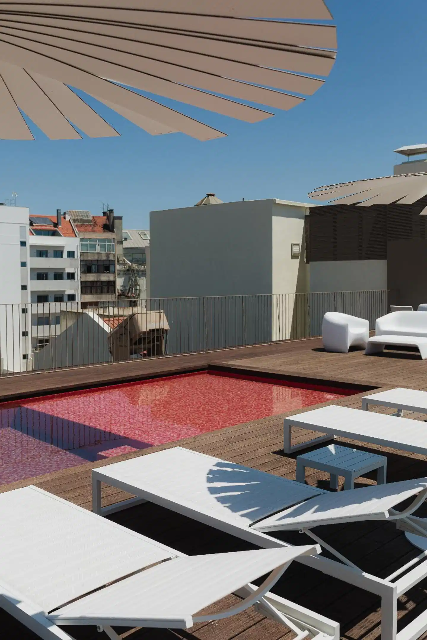 Lumen Hotel & The Lisbon Light Show Terrasse