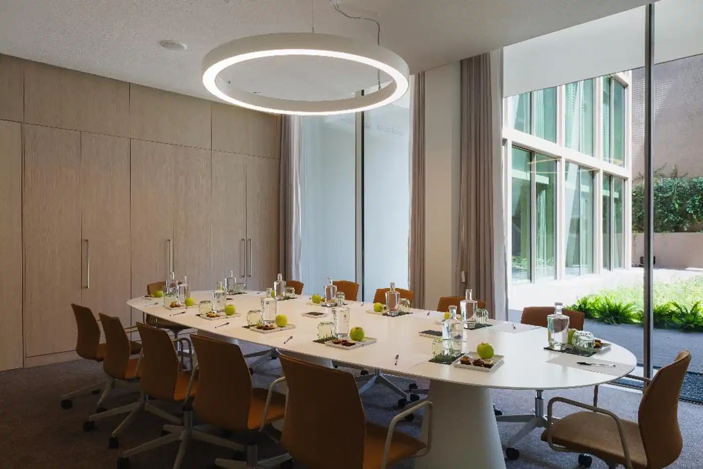 Lumen Hotel & The Lisbon Light Show Konferenz