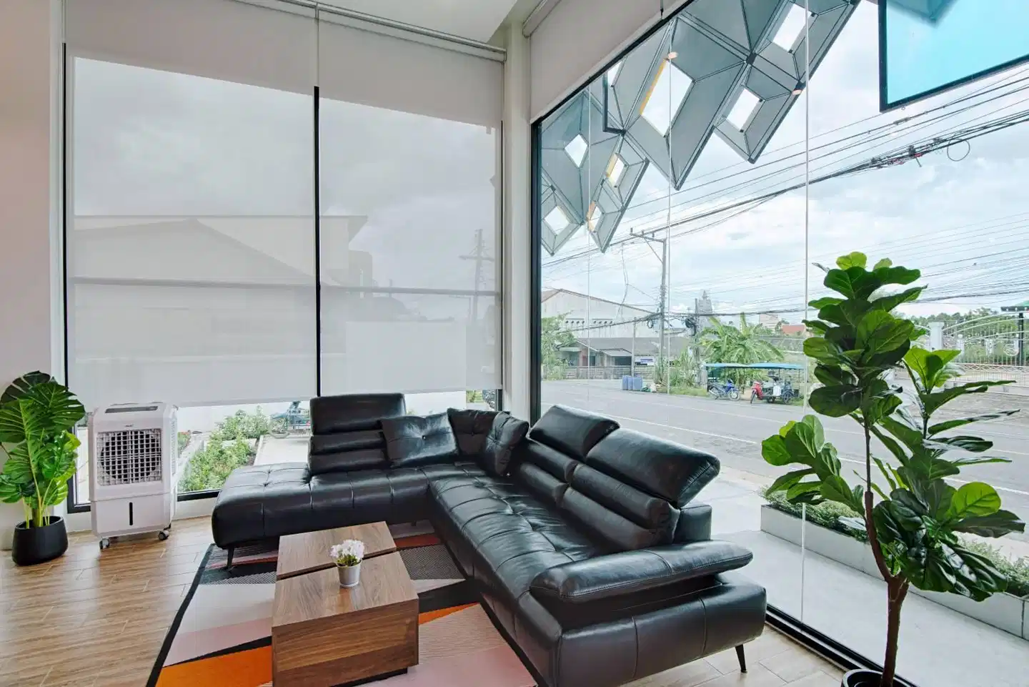 Play Poshtel & Cafe (SHA Certified) Lobby