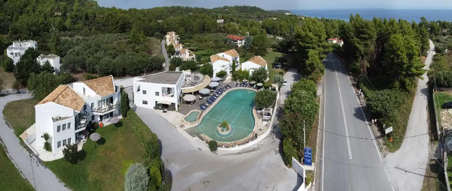 Greek Pride Aithrion Hotel Aussenansicht