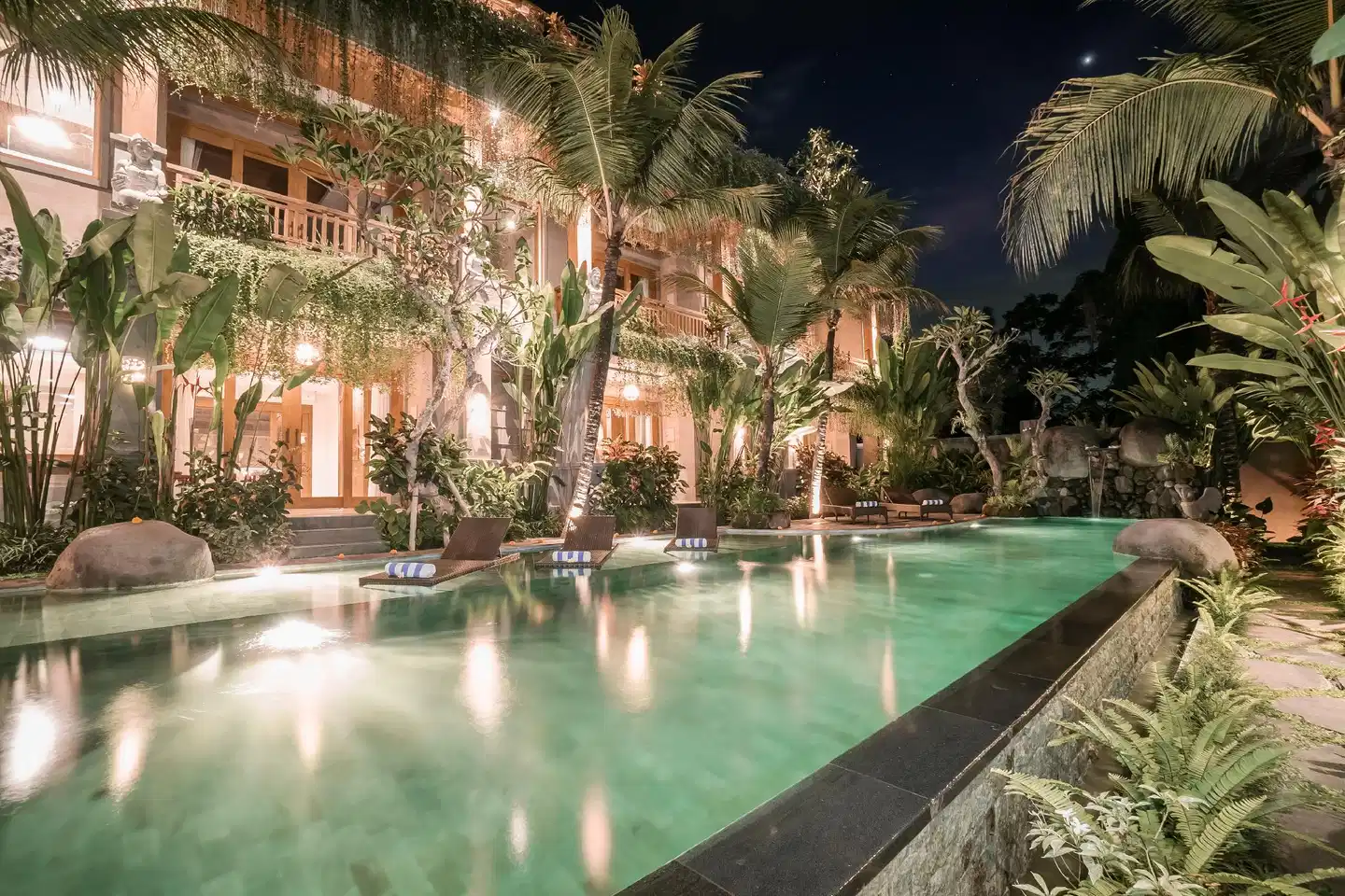 Weda Cita Resort and Spa Hallenbad