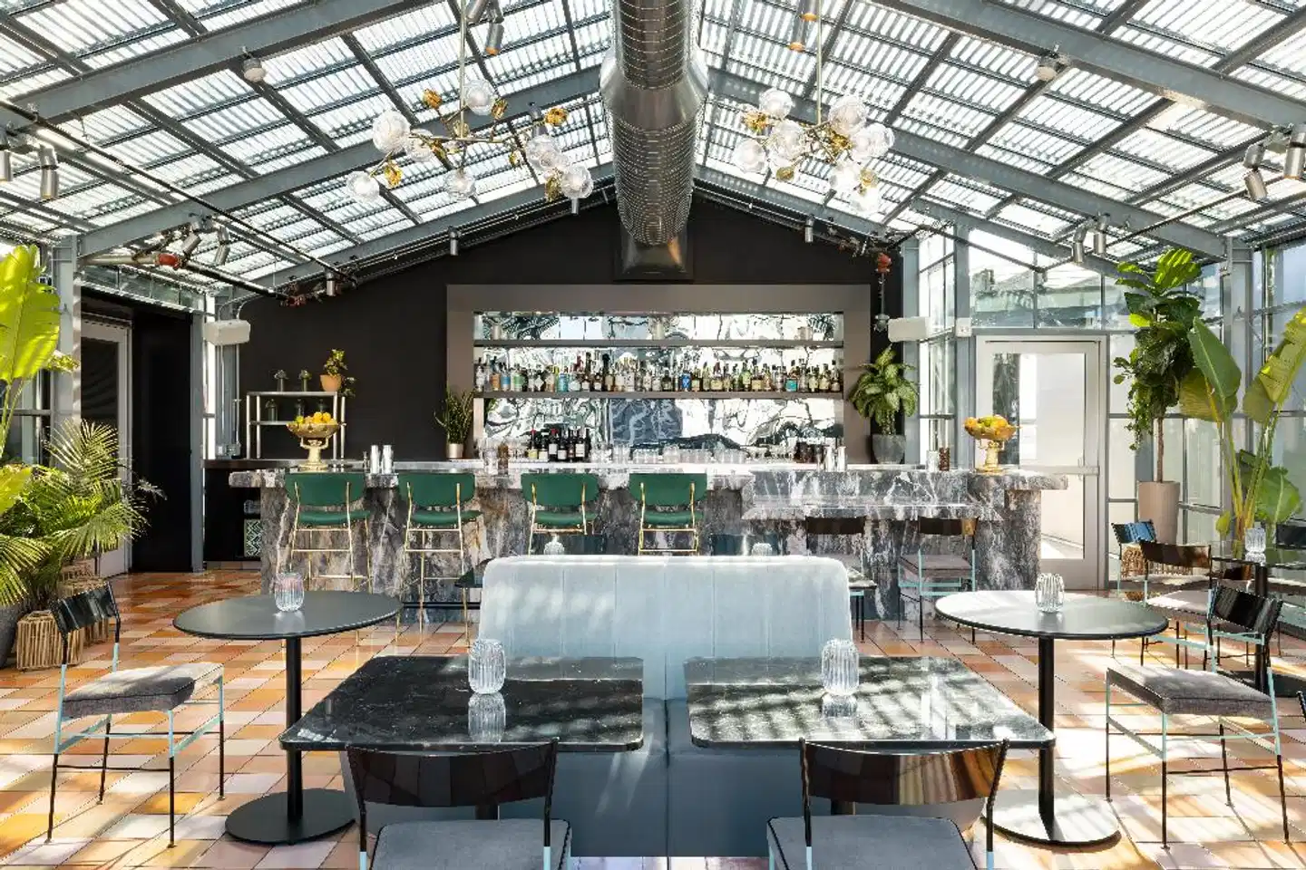 Timbri Hotel San Francisco, Curio Collection by Hilton Bar