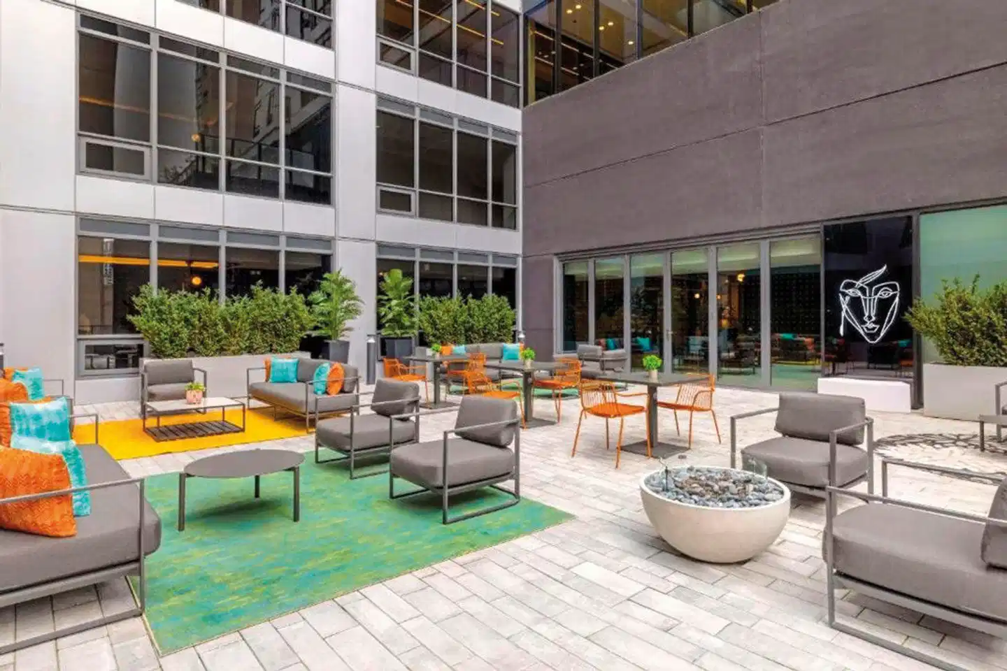 Canopy by Hilton Toronto Yorkville Terrasse